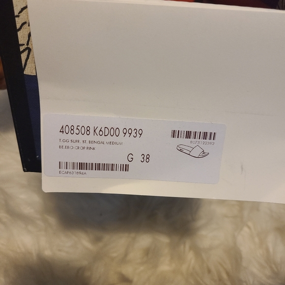 Authentic Gucci Slides - Picture 4 of 7